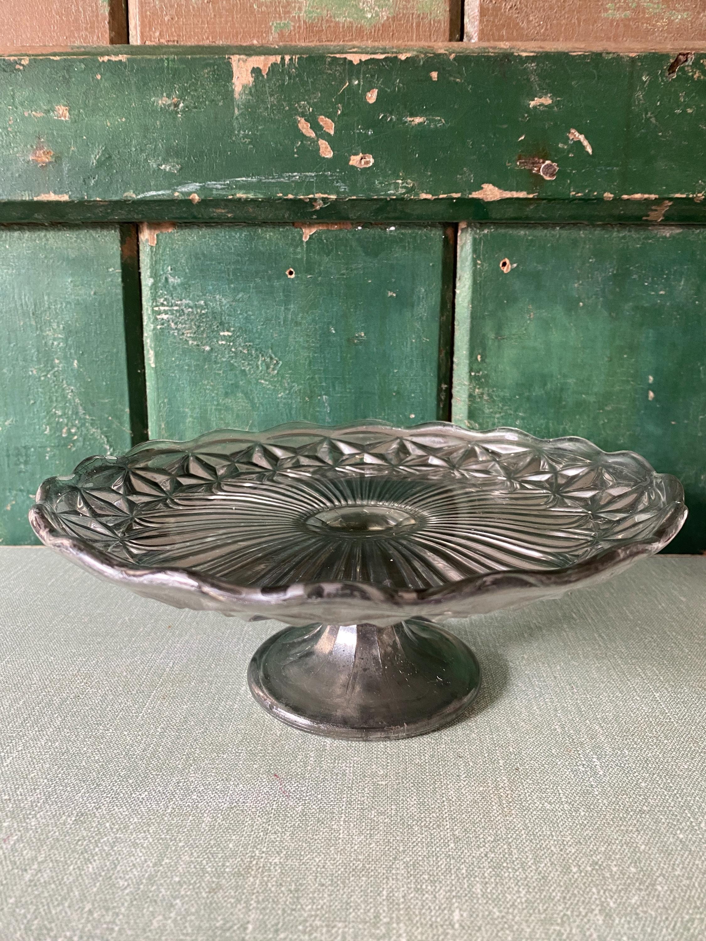 Decorative mercury glass cake stand 