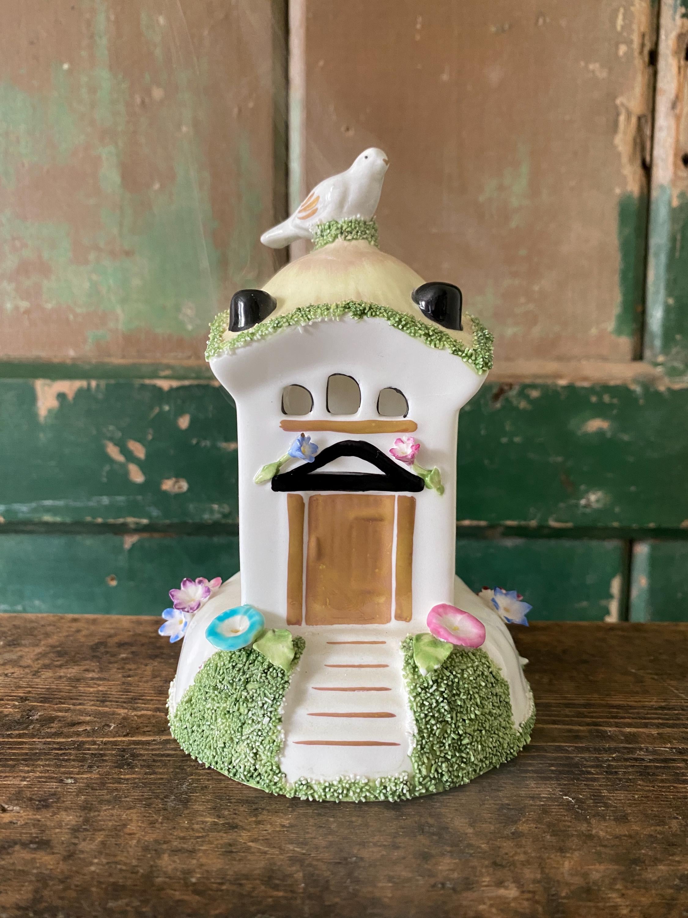 Coalport Dove Cote Ornament: Porcelain Cottage Pastille Burner