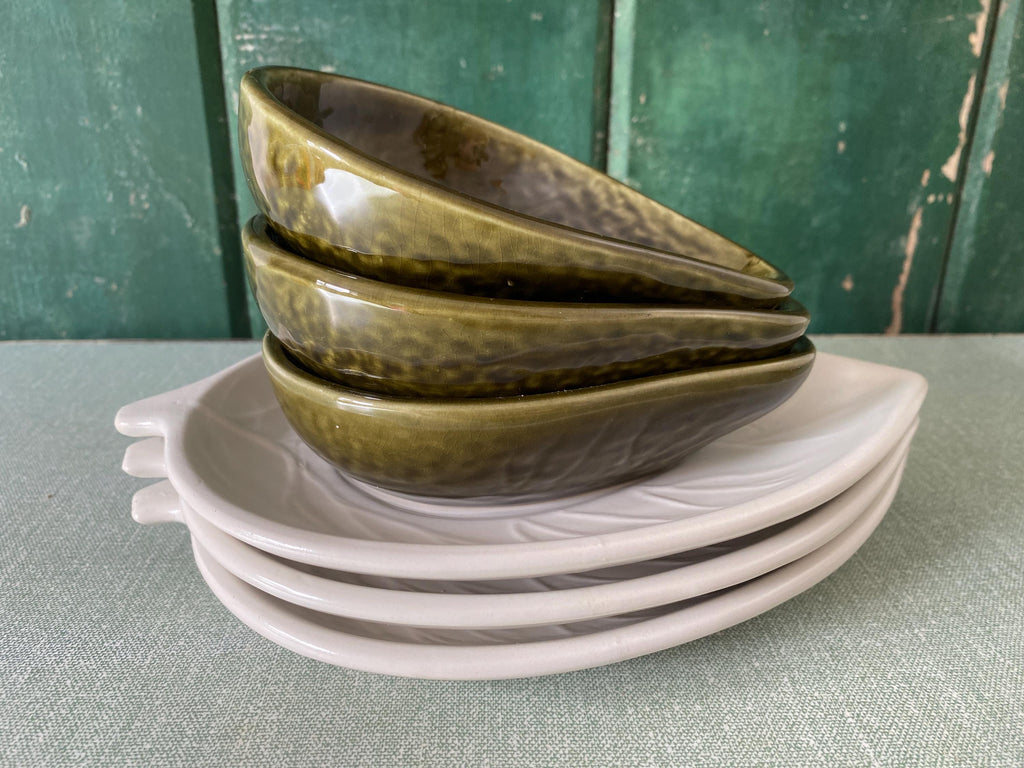 Mid Century Portuguese Majolica Avocado Dish