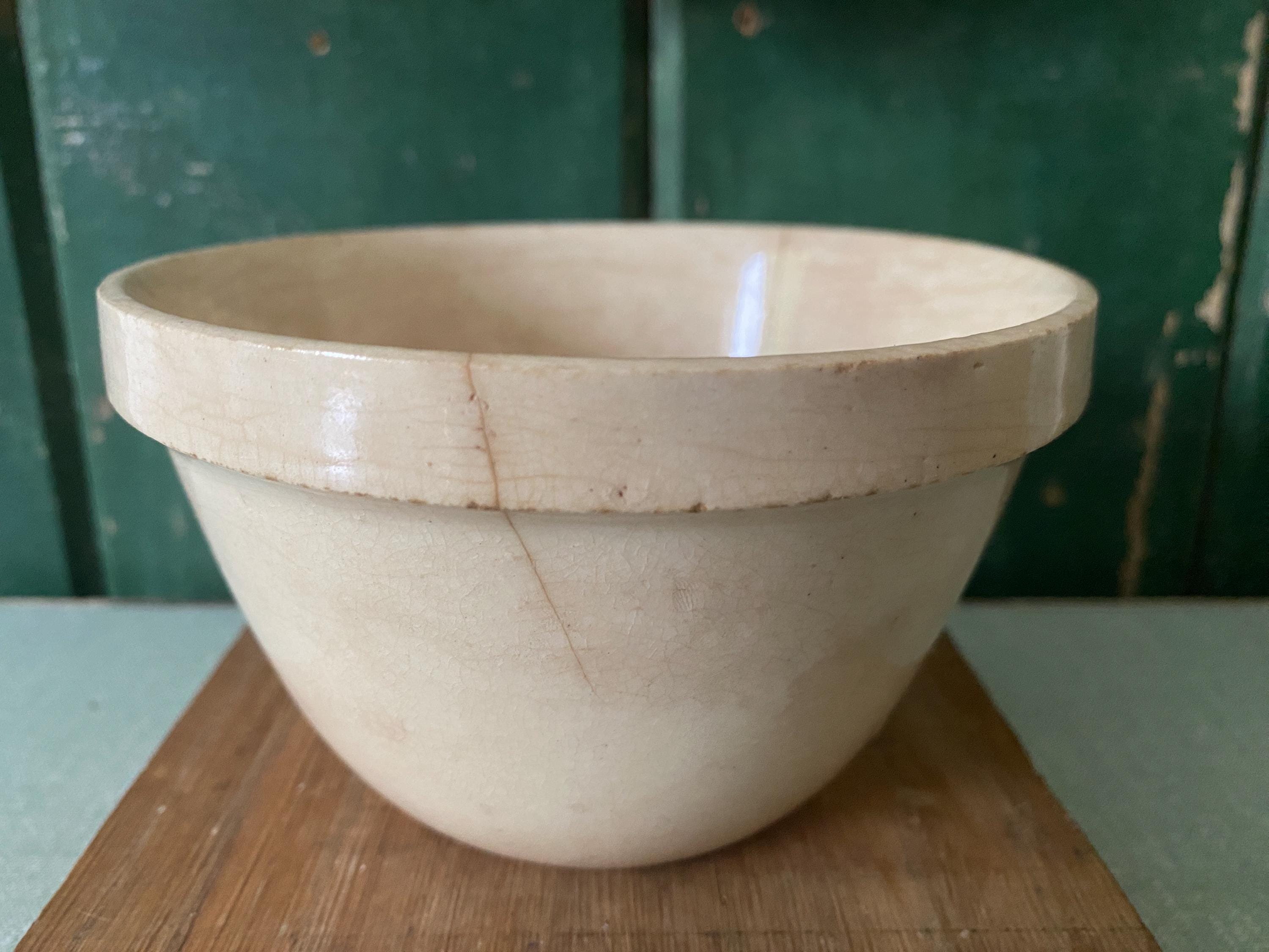 Vintage 1950s Ceramic Pudding Bowl