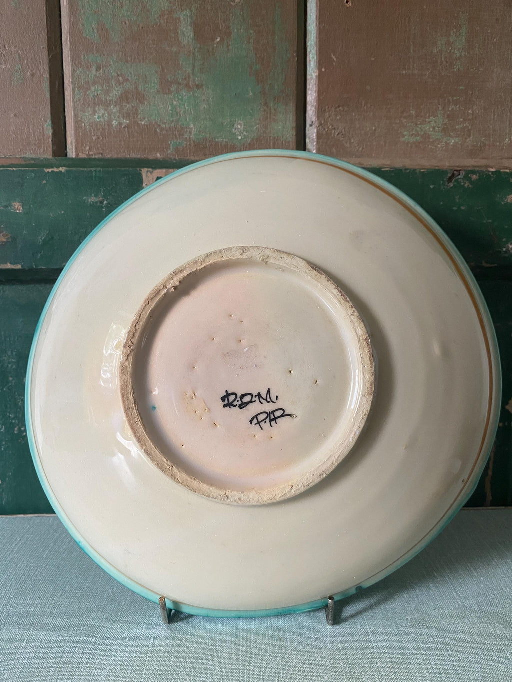 Spanish Majolica Bowl: Hand Painted Folk Art Deer Design