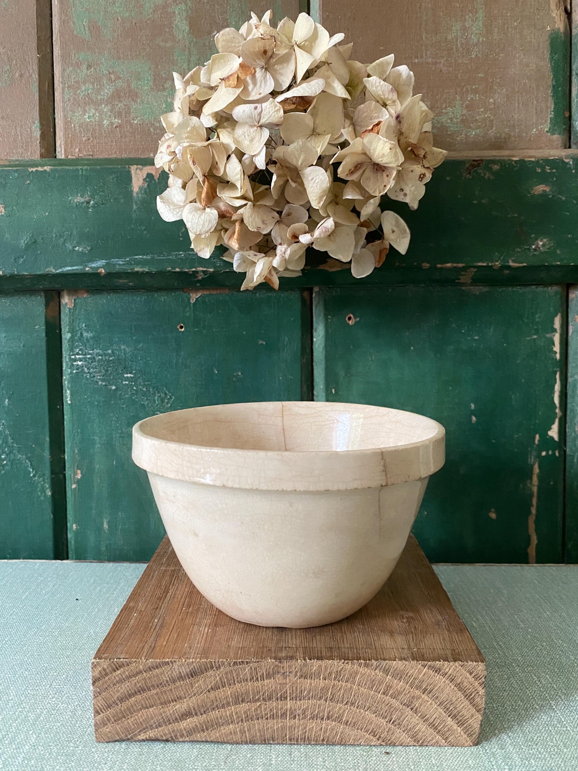 A vintage ceramic pudding basin
