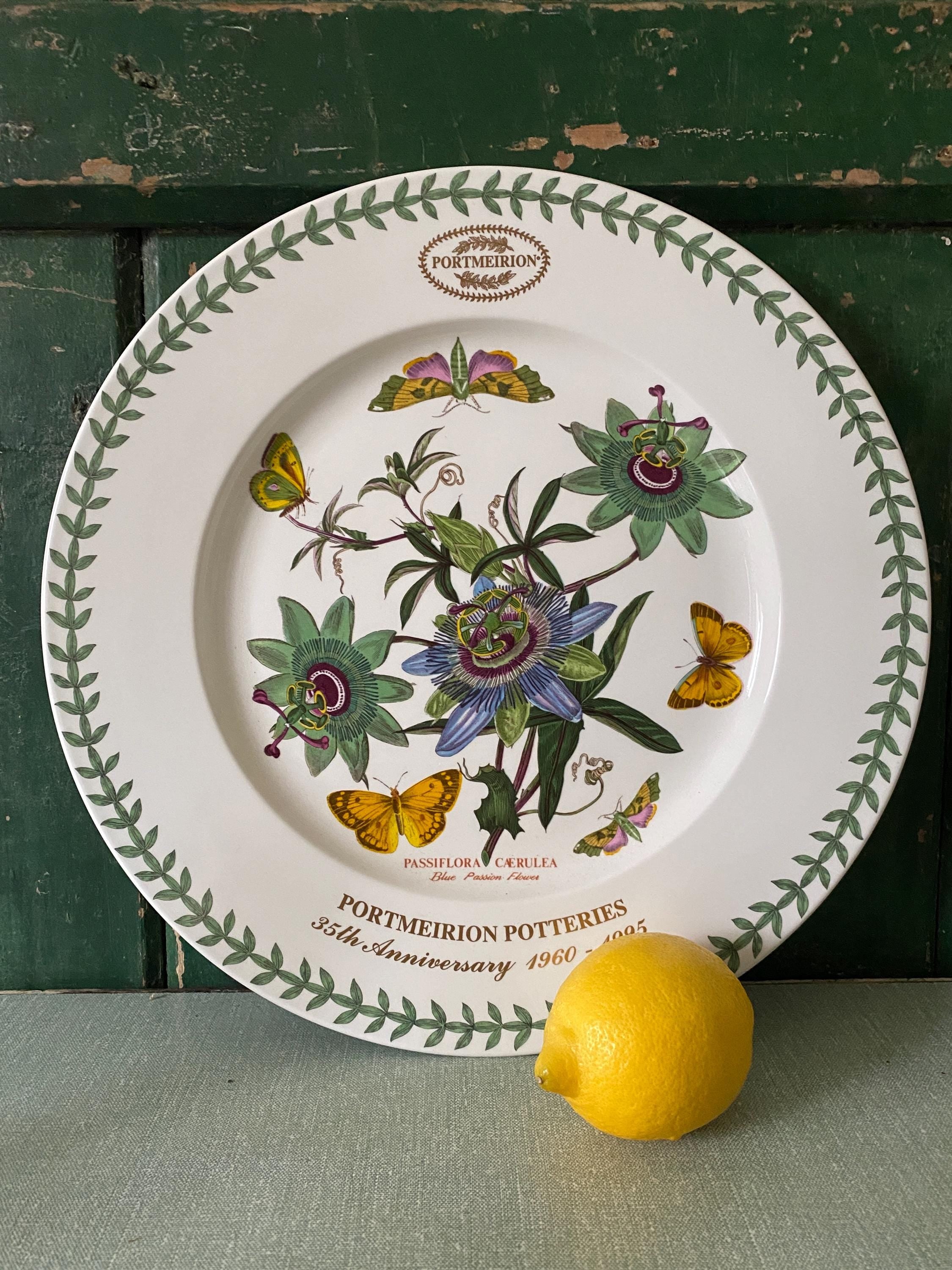 Decorative Ceramics – Two Grey Birds Vintage