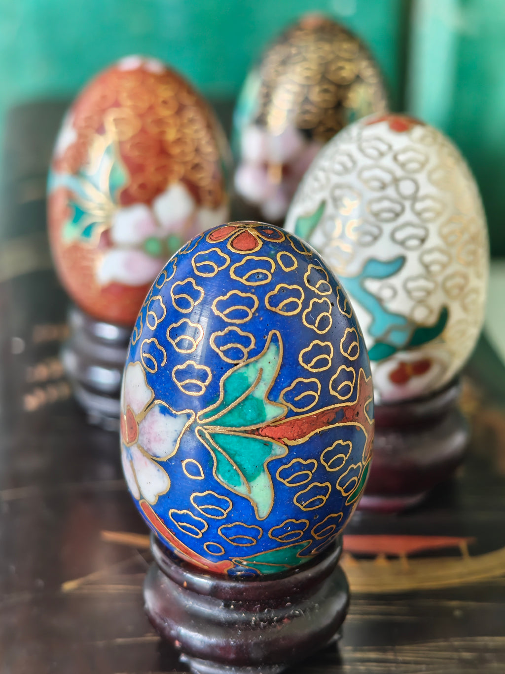 Decorative Chinese cloisonne egg