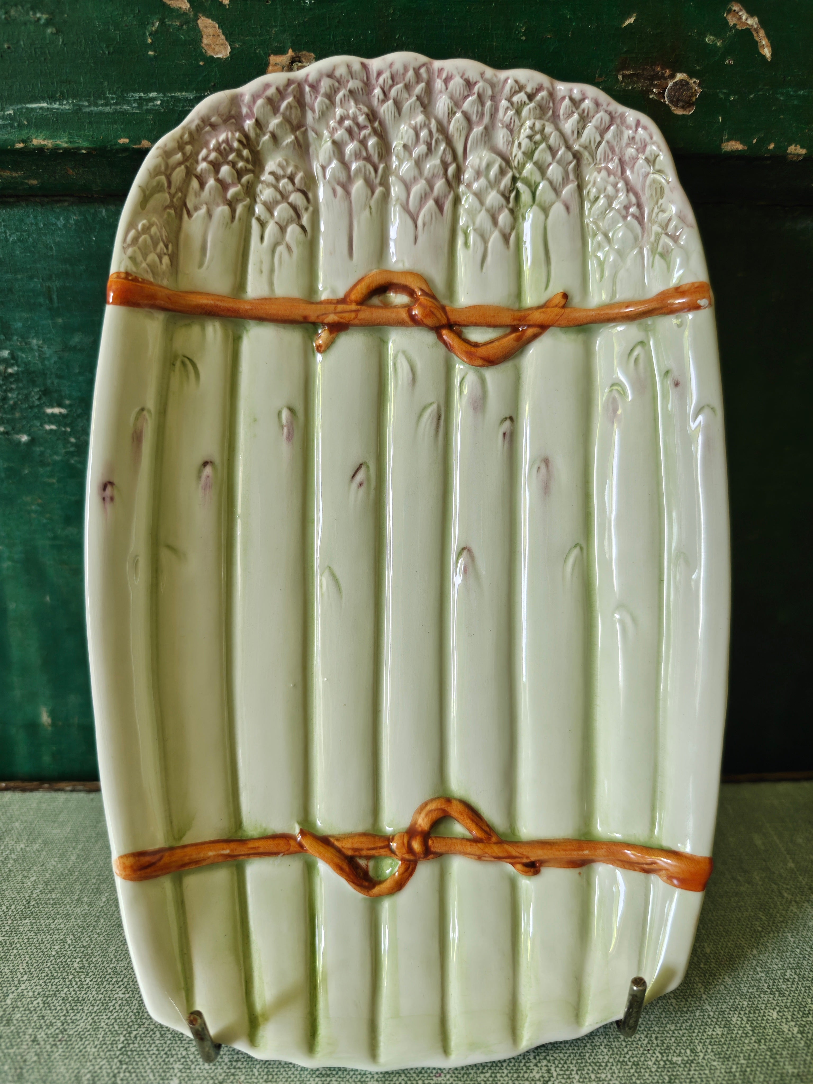 Decorative green ceramic asparagus platter
