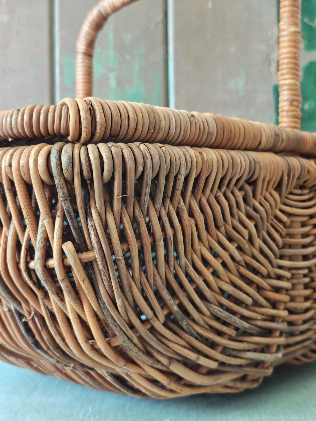 Close-up of a wicker picnic basket 