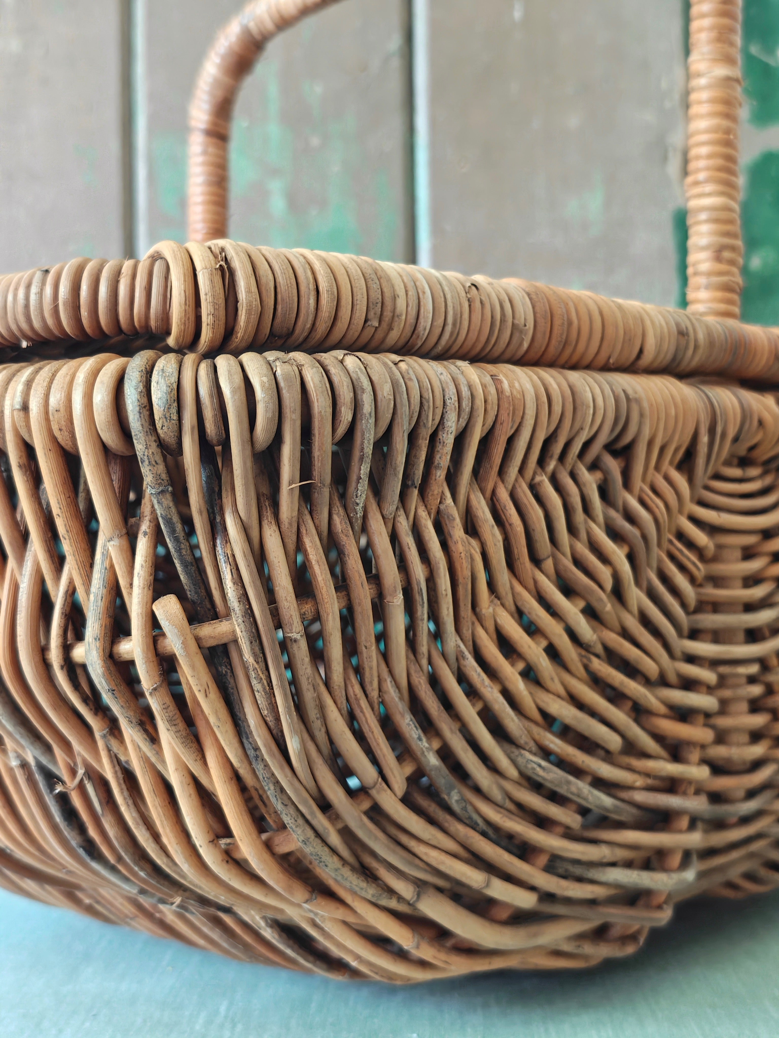 Close-up of a wicker picnic basket 