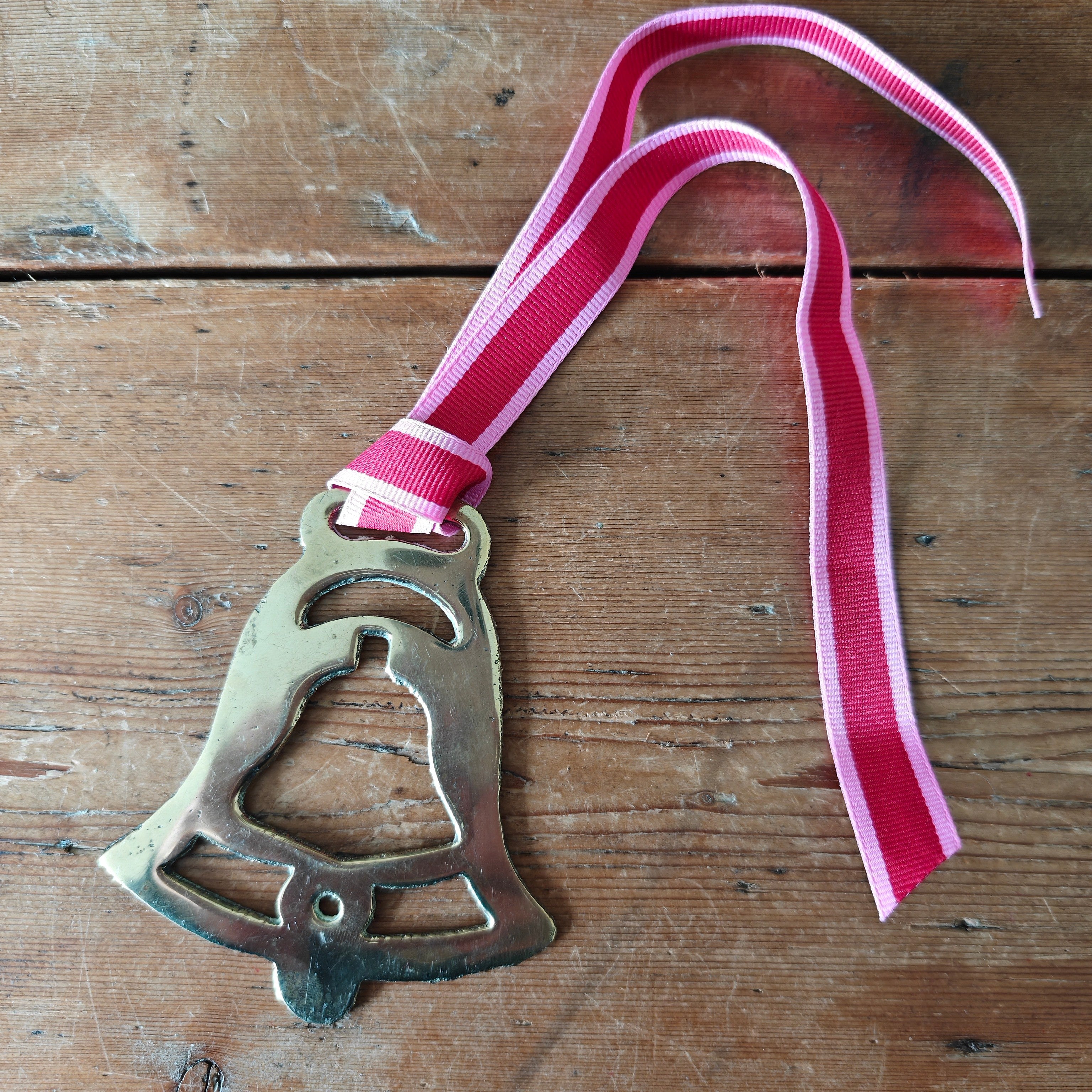 bell shaped horse brass